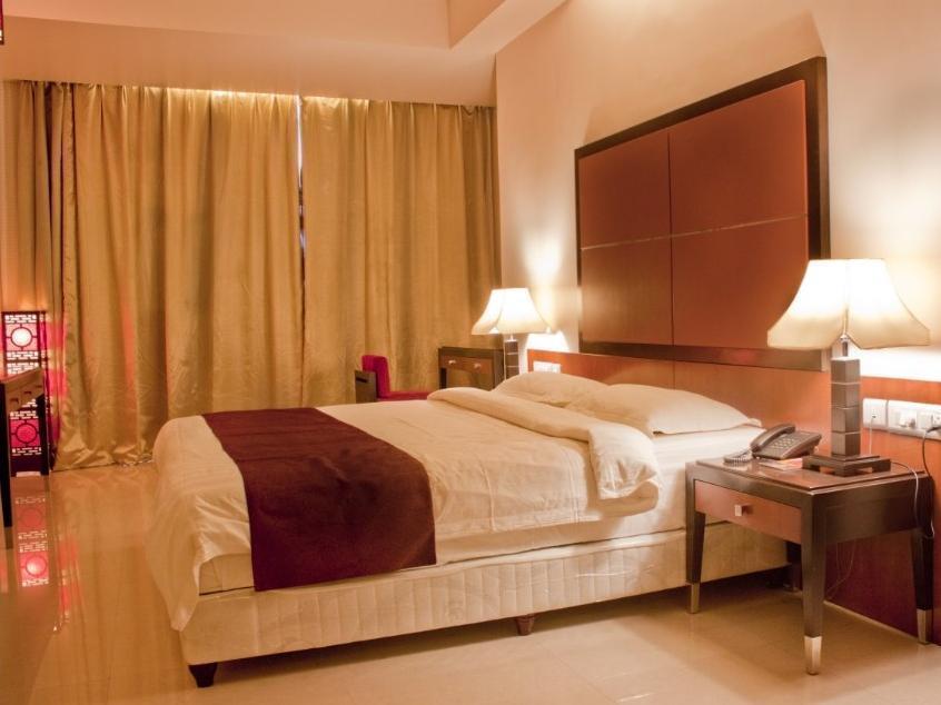 Sara Regency Hotell Kumbakonam Eksteriør bilde