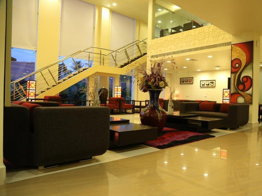 Sara Regency Hotell Kumbakonam Eksteriør bilde