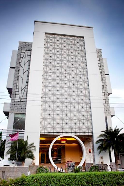 Sara Regency Hotell Kumbakonam Eksteriør bilde