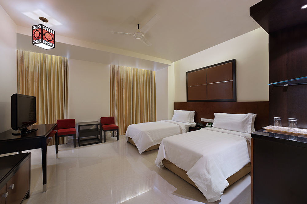 Sara Regency Hotell Kumbakonam Eksteriør bilde
