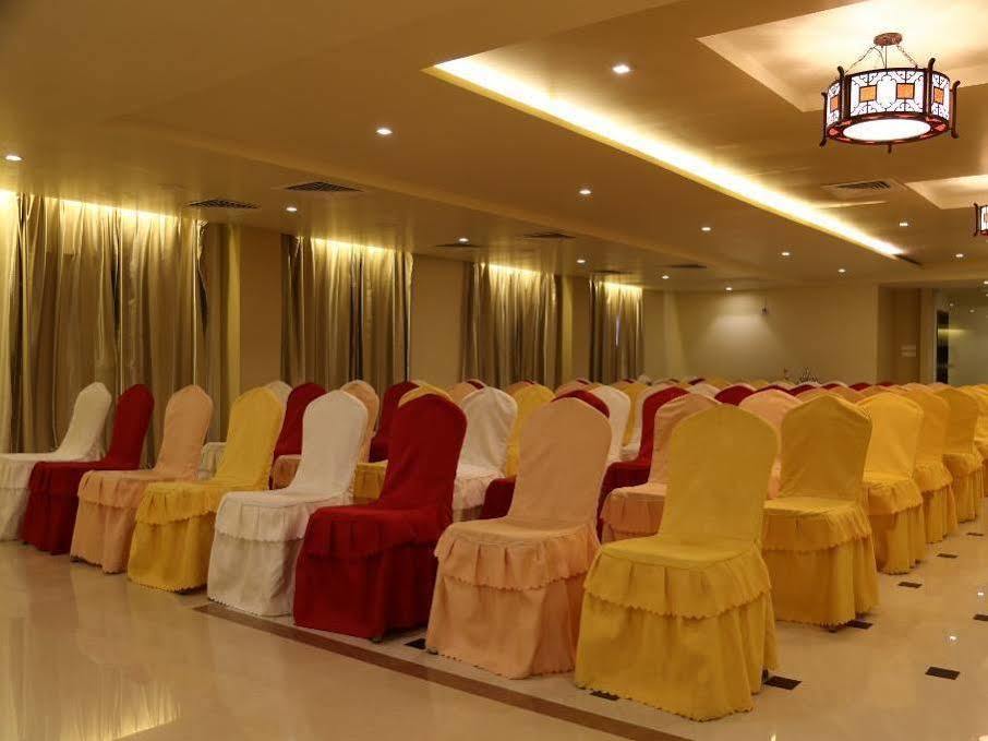 Sara Regency Hotell Kumbakonam Eksteriør bilde