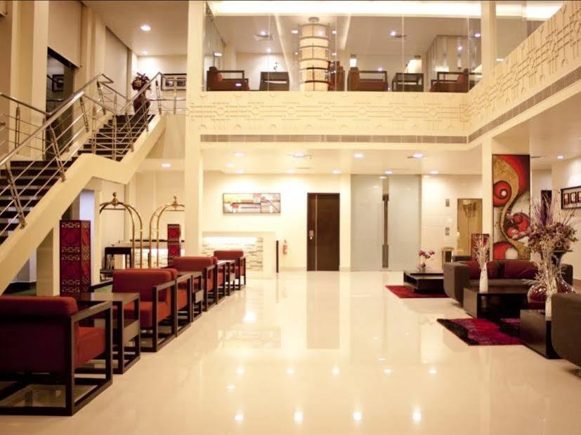 Sara Regency Hotell Kumbakonam Eksteriør bilde